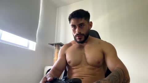 Snapshot of alexxxmachine chatting on 01.27.25 Alex   freelance model  instagram alex b229 online show from 01.27.25