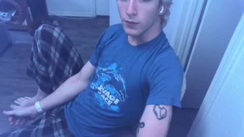 Snapshot of alexxxmic chatting on 02.07.25 Alexxxmic online show from 02.07.25