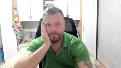 Snapshot of alexyno2020 chatting on 10.10.25 alexyno2022 ONLYFANS online show from 10.10.25