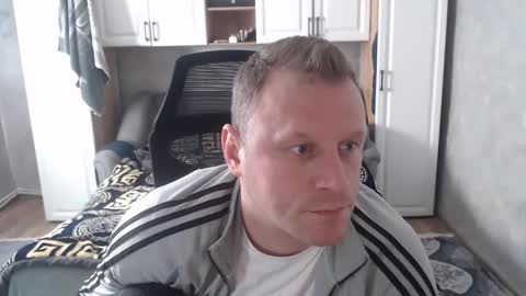 Snapshot of alexyno2020 chatting on 11.14.25 alexyno2022 ONLYFANS online show from 11.14.25