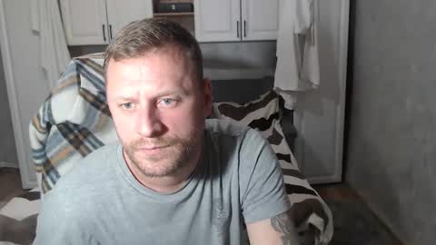 Snapshot of alexyno2020 chatting on 11.27.25 alexyno2022 ONLYFANS online show from 11.27.25