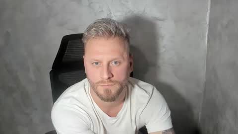 Snapshot of alexyno2020 chatting on 01.15.26 alexyno2022 ONLYFANS online show from 01.15.26