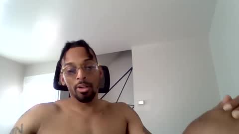 Snapshot of alfapipe23 chatting on 09.21.25 alfapipe23 online show from 09.21.25