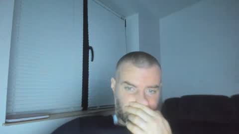 Snapshot of alfiesolomons87 chatting on 02.07.26 alfiesolomons87 online show from 02.07.26