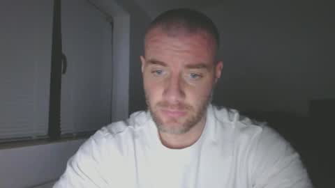 Snapshot of alfiesolomons87 chatting on 02.27.26 alfiesolomons87 online show from 02.27.26