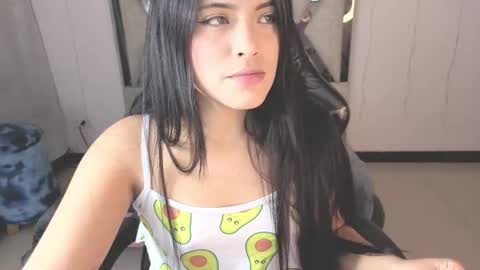 Carolina Join The Fan Club  online show from 03.28.26