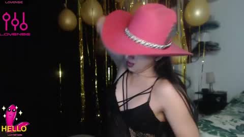Snapshot of alguien_mas01 chatting on 07.18.26 cami online show from 07.18.26