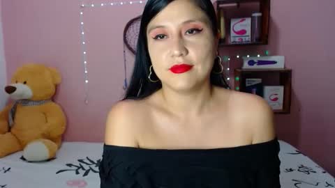 Snapshot of ali_squirt chatting on 09.18.25 alixia online show from 09.18.25