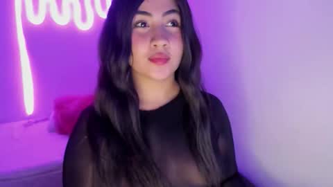 Snapshot of ali_sunce chatting on 11.20.25 online show from 11.20.25