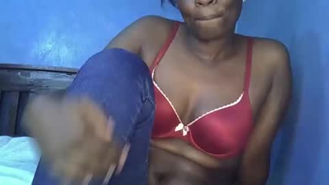 alic_crazy online show from 10.28.25