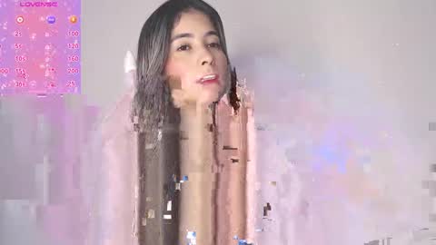 Snapshot of alice_cespedes chatting on 05.05.26 alice_cespedes online show from 05.05.26
