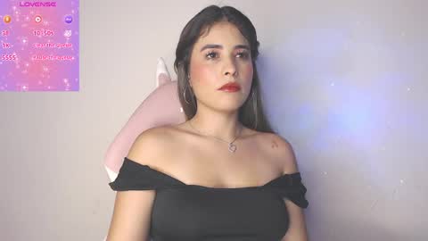 Snapshot of alice_cespedes chatting on 05.25.26 alice_cespedes online show from 05.25.26