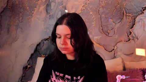 Mey online show from 11.16.25