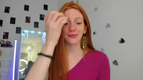 Hello im Alice online show from 05.16.26