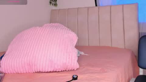 ALICE    Alice guzman online show from 11.16.25