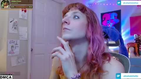 Snapshot of alice_hatchette chatting on 03.26.26 Alice Hatchette online show from 03.26.26
