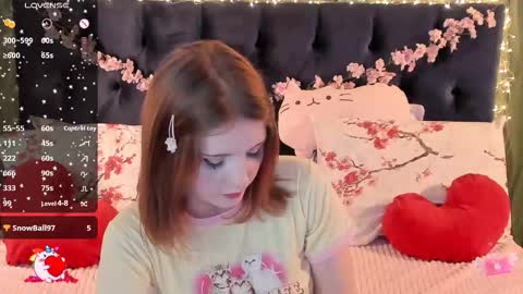 Snapshot of alice_langley chatting on 02.10.26 Alice 3 online show from 02.10.26