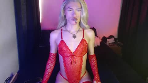 Snapshot of alice_m00nn chatting on 12.06.24 alice_m00nn online show from 12.06.24
