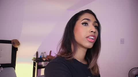    online show from 12.12.24