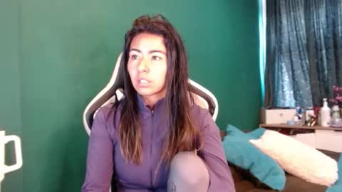 Snapshot of alice_middle01 chatting on 02.27.26 Alice online show from 02.27.26