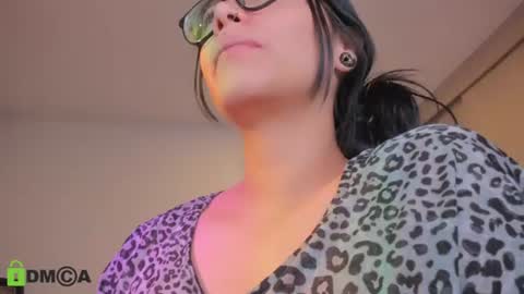 Snapshot of alice_rausing chatting on 06.30.26 ONLINE - GMT-5 MON TO FRI online show from 06.30.26