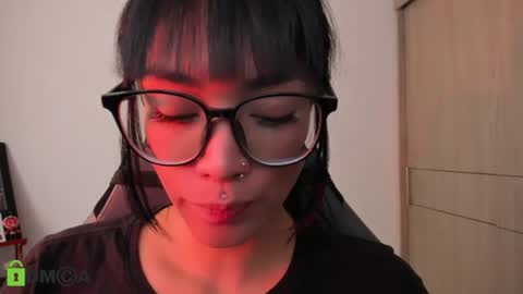 Snapshot of alice_rausing chatting on 07.08.26 ONLINE - GMT-5 MON TO FRI online show from 07.08.26