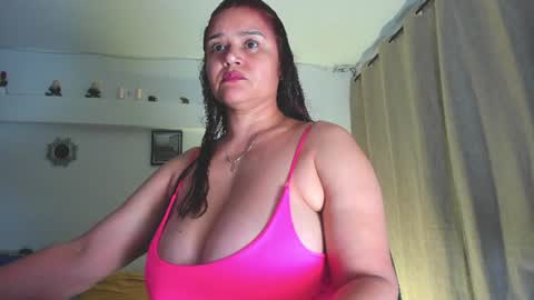 Snapshot of alice_thompsonx chatting on 06.21.26 Alice thompsonx online show from 06.21.26