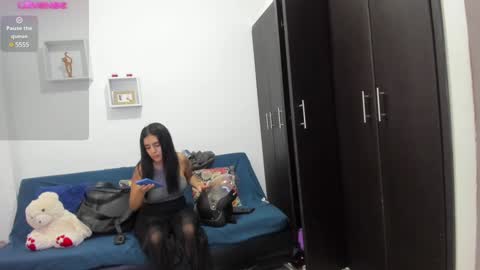 Snapshot of alice_williiams chatting on 12.29.24 alice williiams online show from 12.29.24