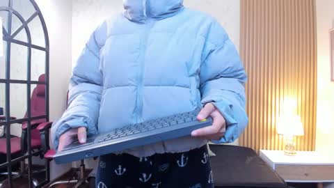 Alice and Asia online show from 04.19.26