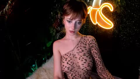 Your sweet Alice INST alicebellies online show from 12.04.25