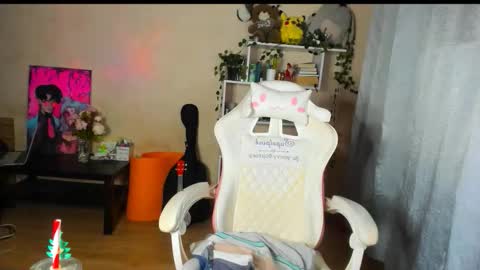 AliceCasey online show from 11.27.25