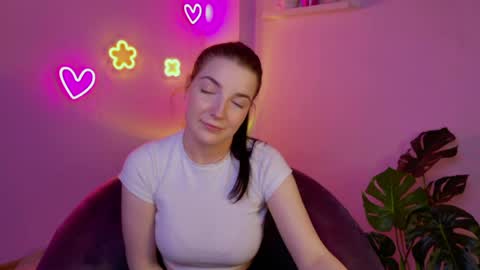 Snapshot of alicechanell chatting on 05.21.26 alicechanell online show from 05.21.26