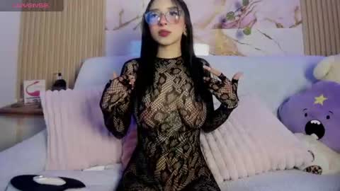 Snapshot of alicee1_ chatting on 07.19.26 Aliice online show from 07.19.26