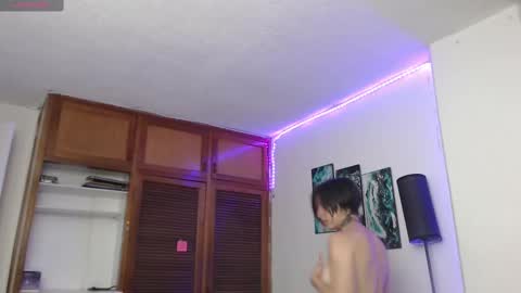 alicee_logan_ online show from 09.26.25
