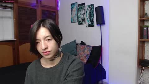 alicee_logan_ online show from 09.30.25
