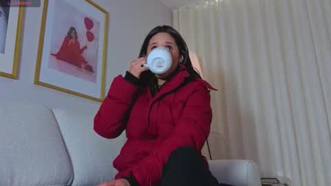 Snapshot of alicee_milf_ chatting on 03.20.26 Aleja online show from 03.20.26