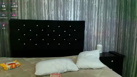 alicee_moonn online show from 04.11.26