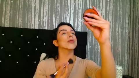 alicee_moonn online show from 04.17.26