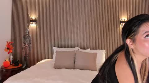 Alice  online show from 10.25.25