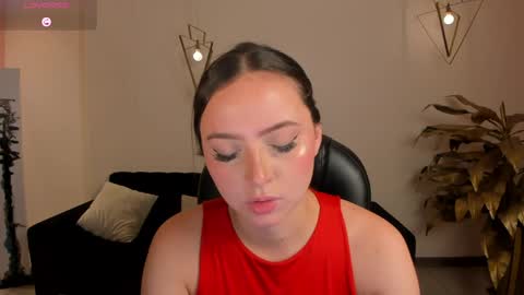 Snapshot of aliceharperx chatting on 05.14.26 Alice online show from 05.14.26
