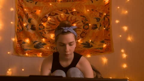 Alice online show from 04.03.26