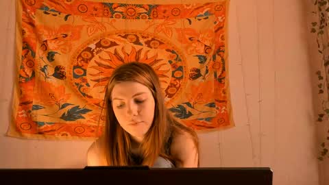 Alice online show from 04.14.26