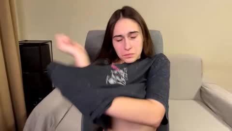 alicekollt online show from 03.11.26