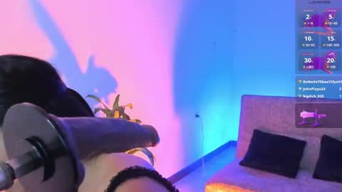 Alicee  online show from 11.15.25