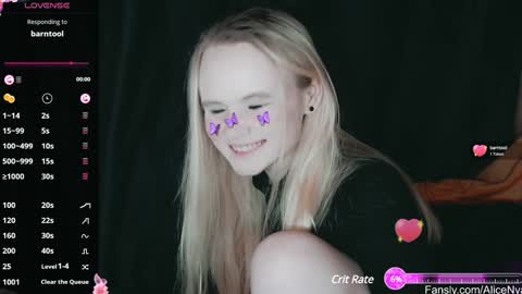 Snapshot of alicenya chatting on 12.09.24 Alice online show from 12.09.24