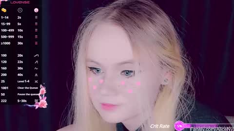 Snapshot of alicenya chatting on 03.09.25 Alice online show from 03.09.25