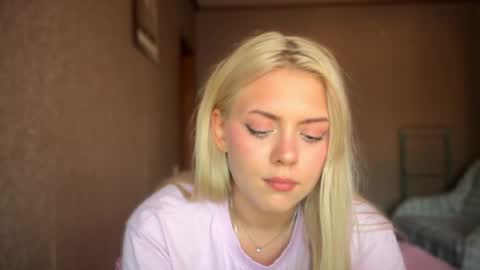 aliceoceaneyes online show from 09.08.25