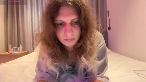 AlicePinkhead online show from 02.17.26