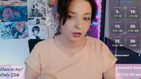 Snapshot of aliceriddle1 chatting on 05.04.26 aliceriddle1 online show from 05.04.26