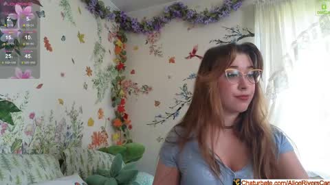 Snapshot of aliceriverscam chatting on 04.26.26 Alice Rivers ---- Enter my public Discord- online show from 04.26.26